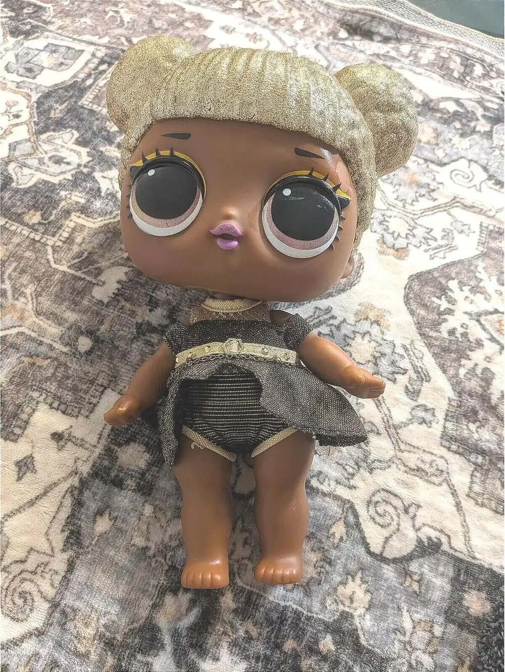 Gold Lol Big Baby Queen Bee Doll 11